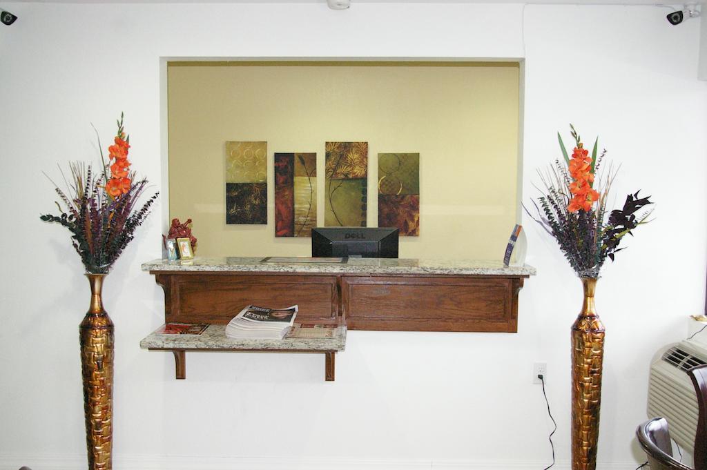 Nights Stay Hotel Tulsa Extérieur photo