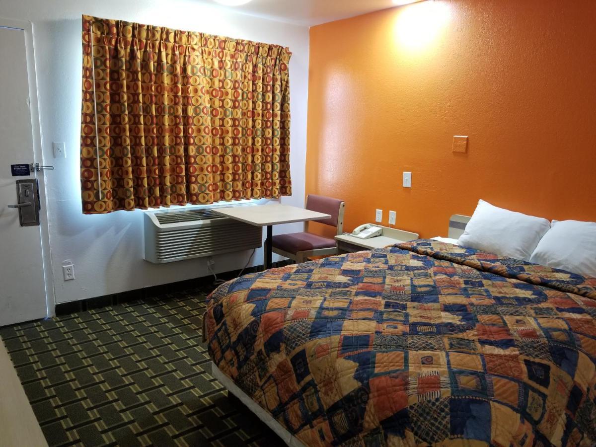 Nights Stay Hotel Tulsa Extérieur photo